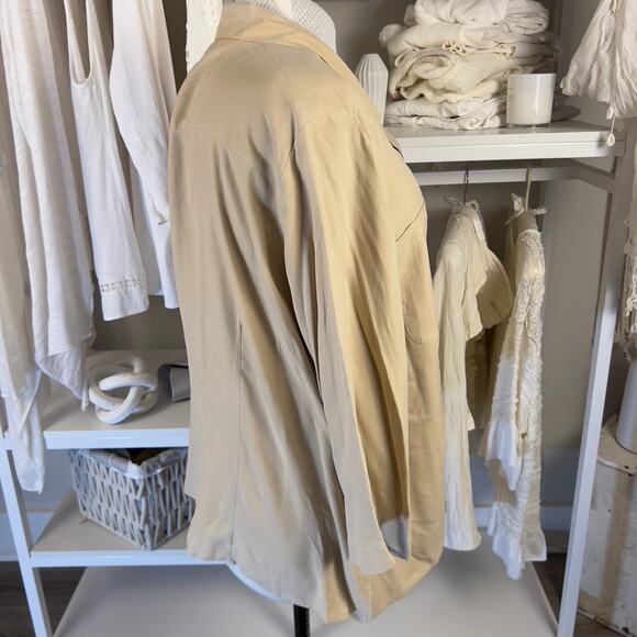 Notations Plus sz. 2X 100% Silk khaki button up blouse lightwt. layering
#2402 - Picture 3 of 7